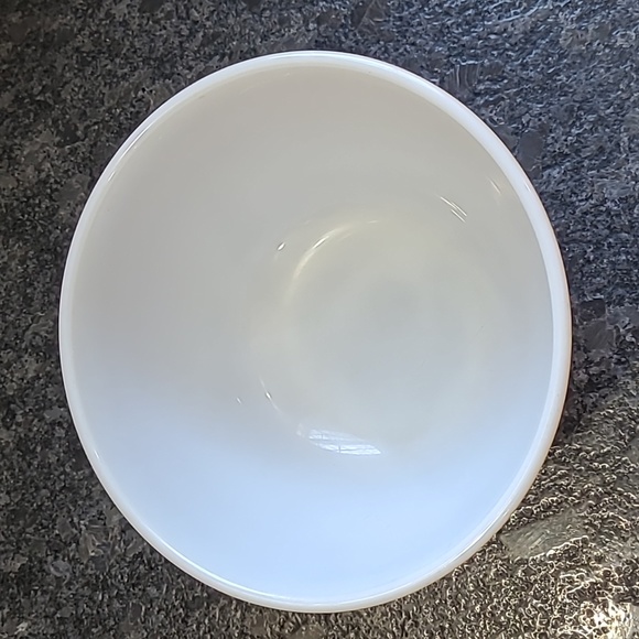 VTG Pyrex Woodland 1.5qt Mixing Bowl - Picture 6 of 7